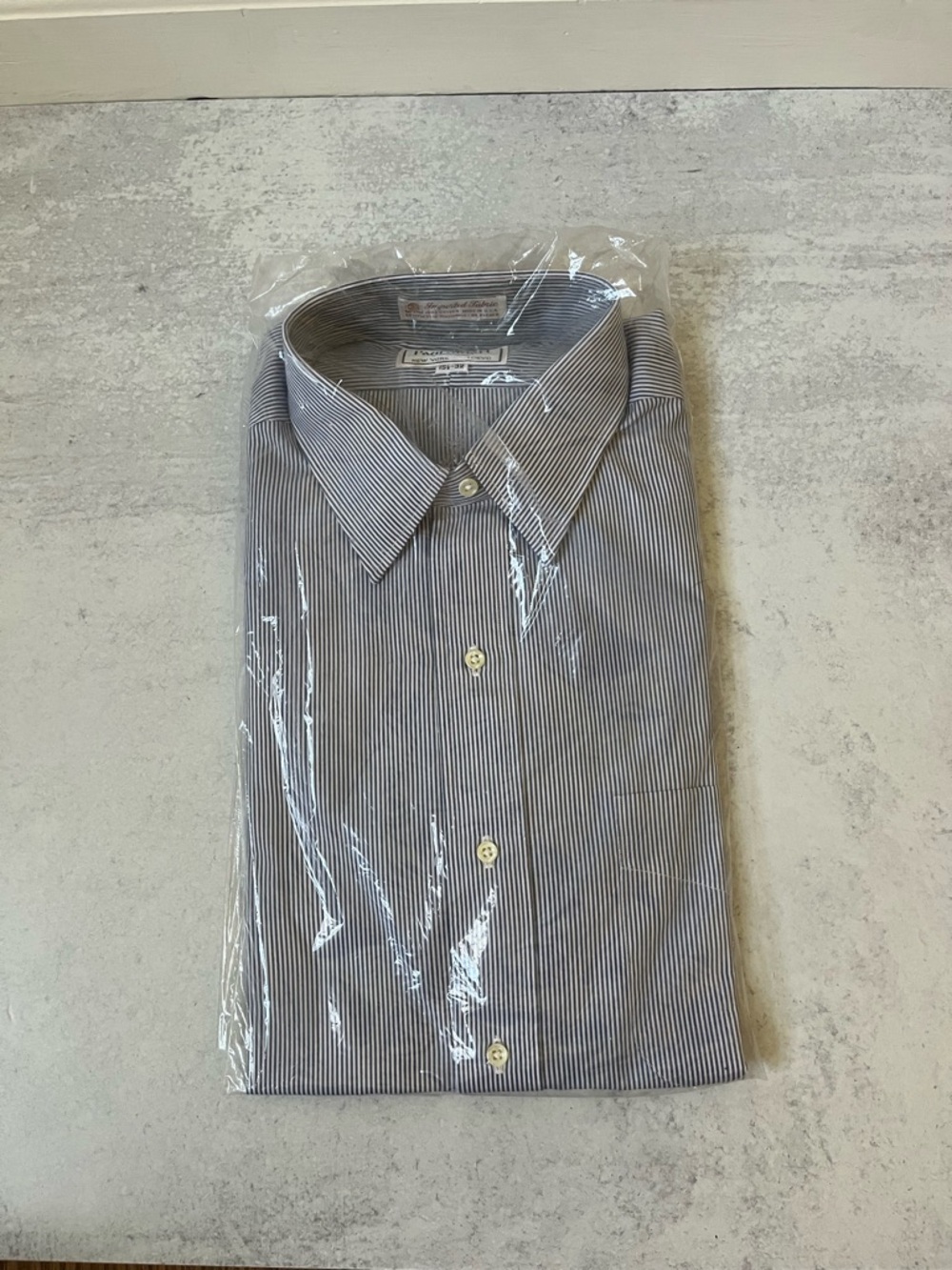 Men's Paul Stuart Button Down Shirt 15.5 Blue Stripe NEW